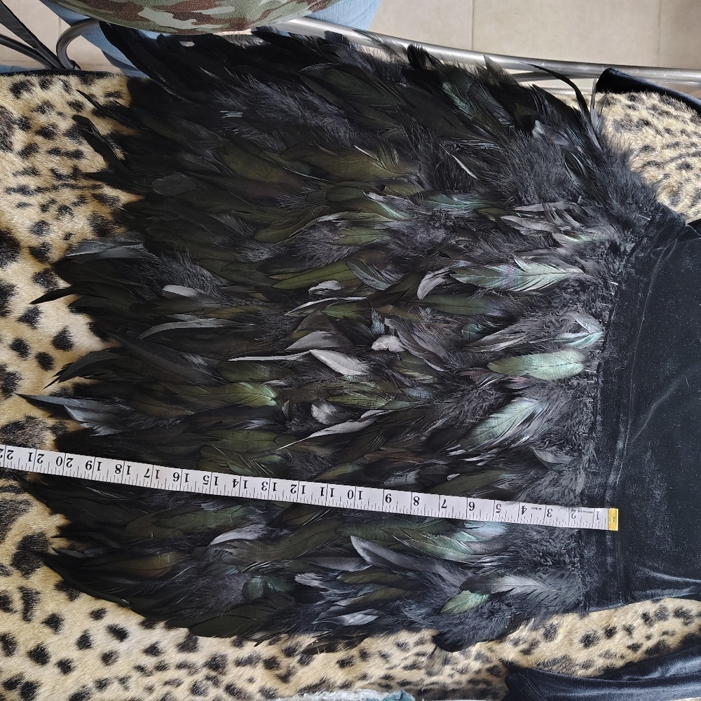 EMERALD FEATHER DRESS - Picture 7 of 12